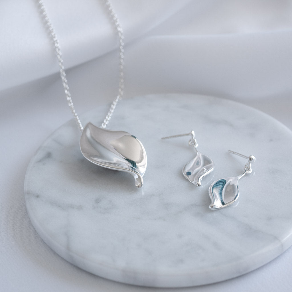 Sterling Silver Helena Large Petal Pendant Necklace