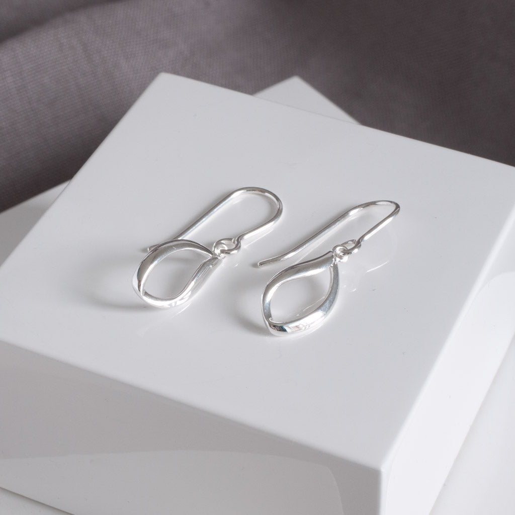 Elize Teardrop Drop Earrings