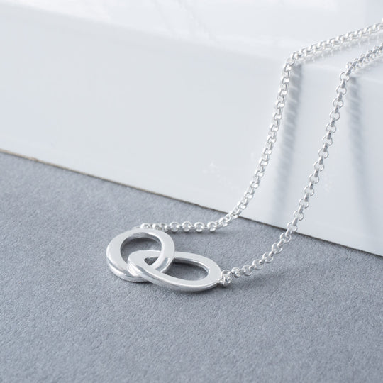 Connected Sterling Silver ovals Necklace