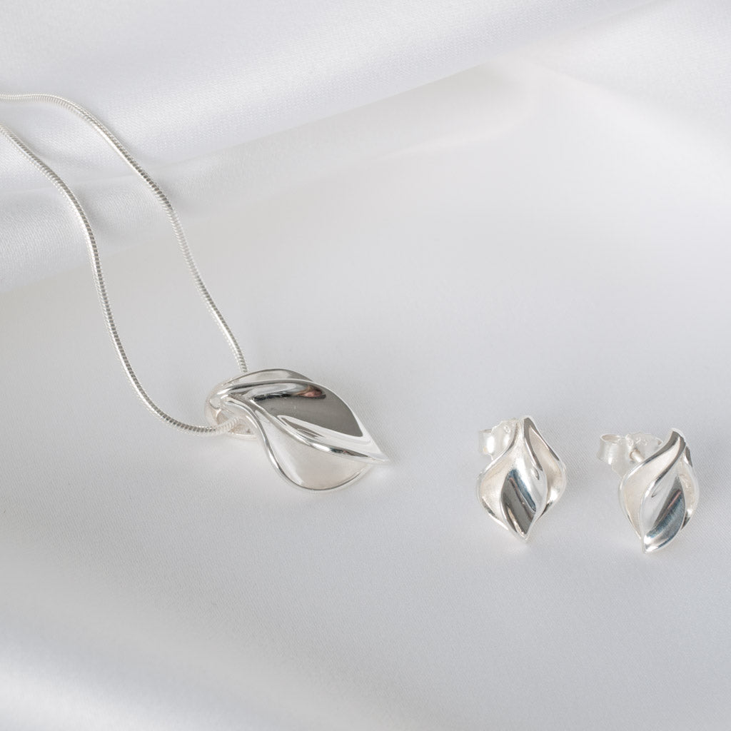 Ellie Double Petal Pendant Necklace Sterling Silver