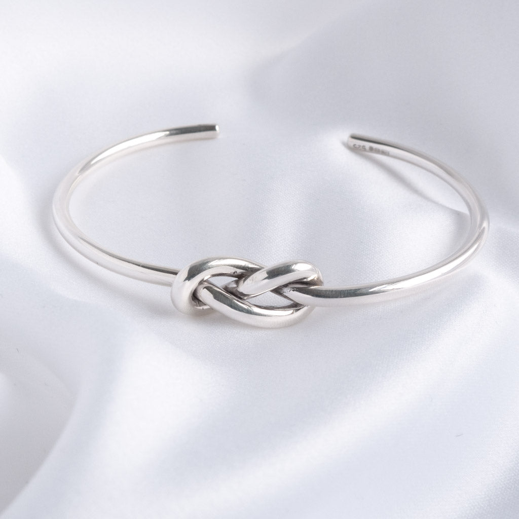 Lille Sterling Silver Double Love Knot Torque Bangle