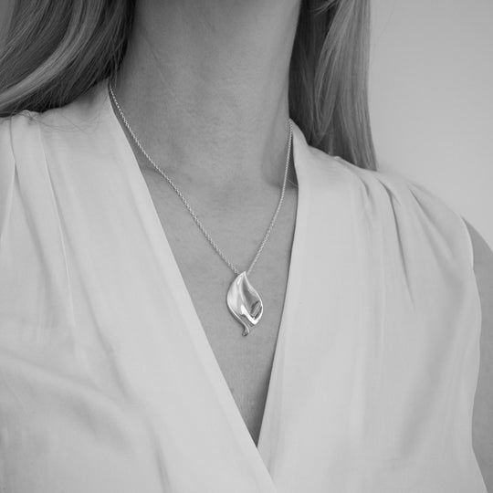 Sterling Silver Helena Large Petal Pendant Necklace