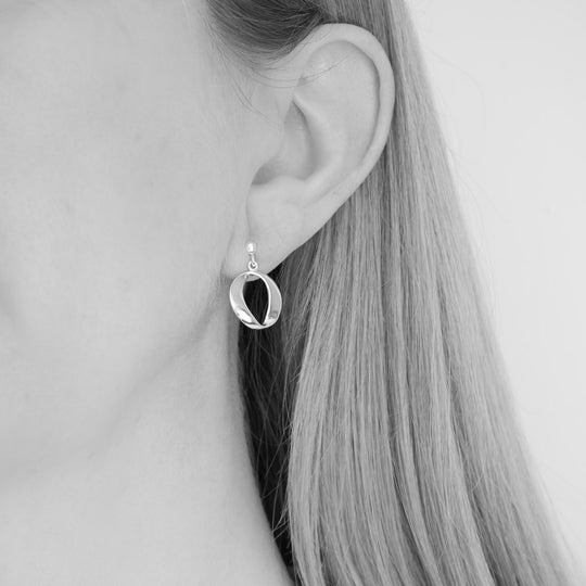Sterling Silver Colette Round Circle Wavy Drop Earrings