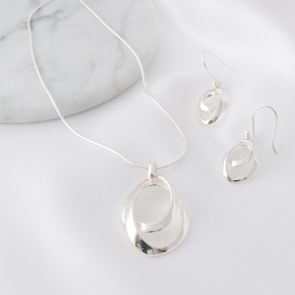 Diana Sterling Silver Swirl Pendant