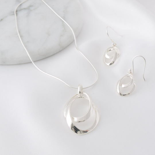 Diana Sterling Silver Swirl Pendant