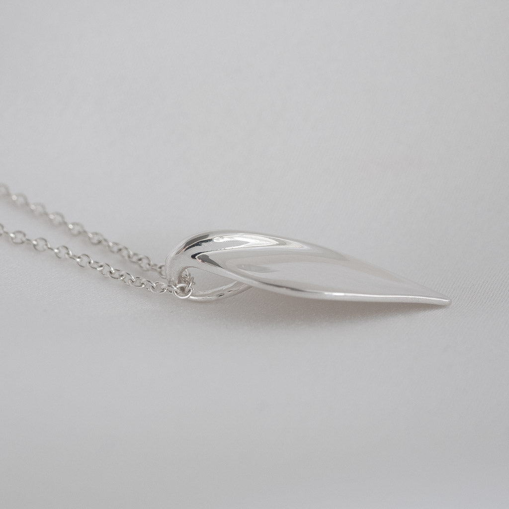 Etta Sterling Silver Leaf Pendant Necklace