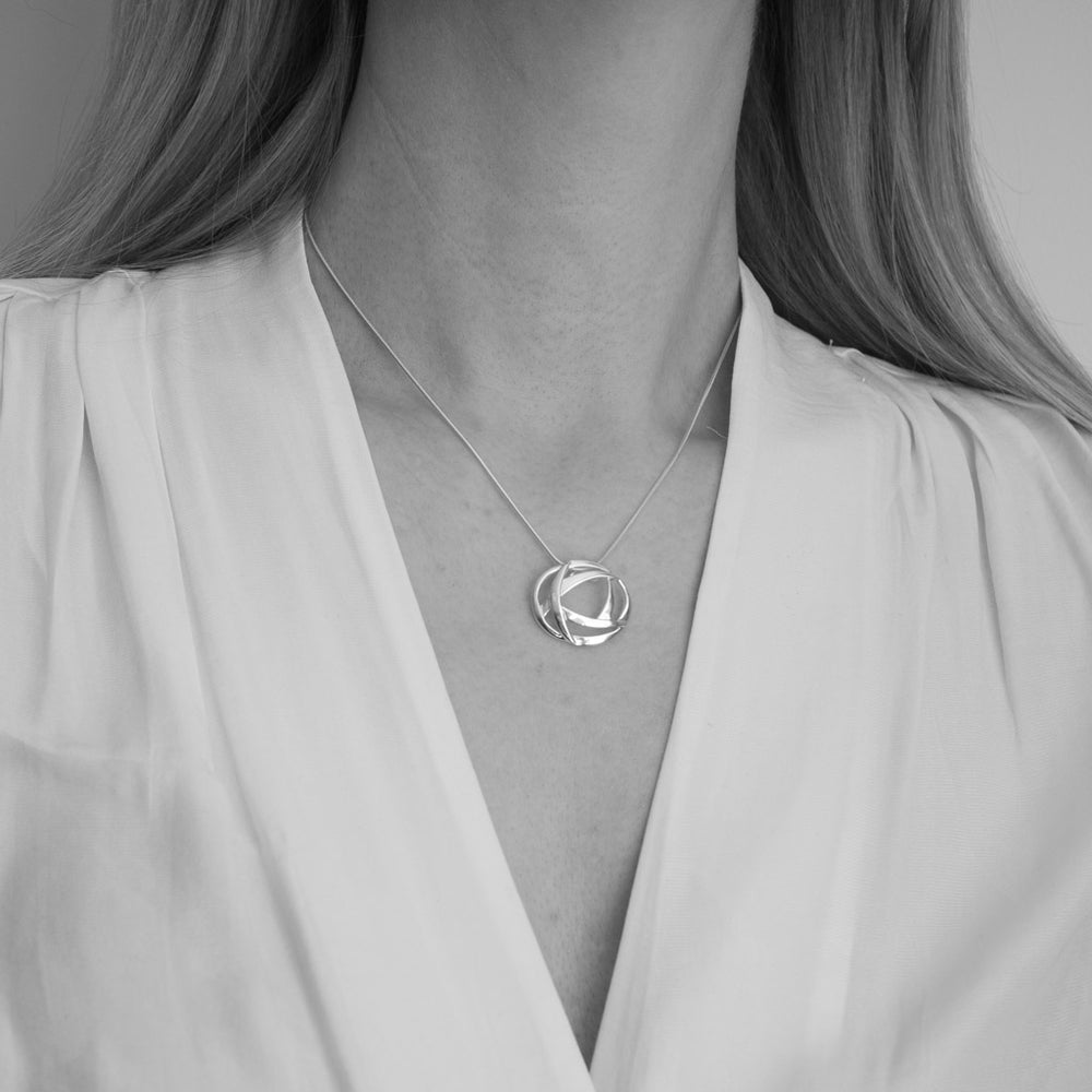 Greta Organic Circle Pendant Necklace Sterling Silver