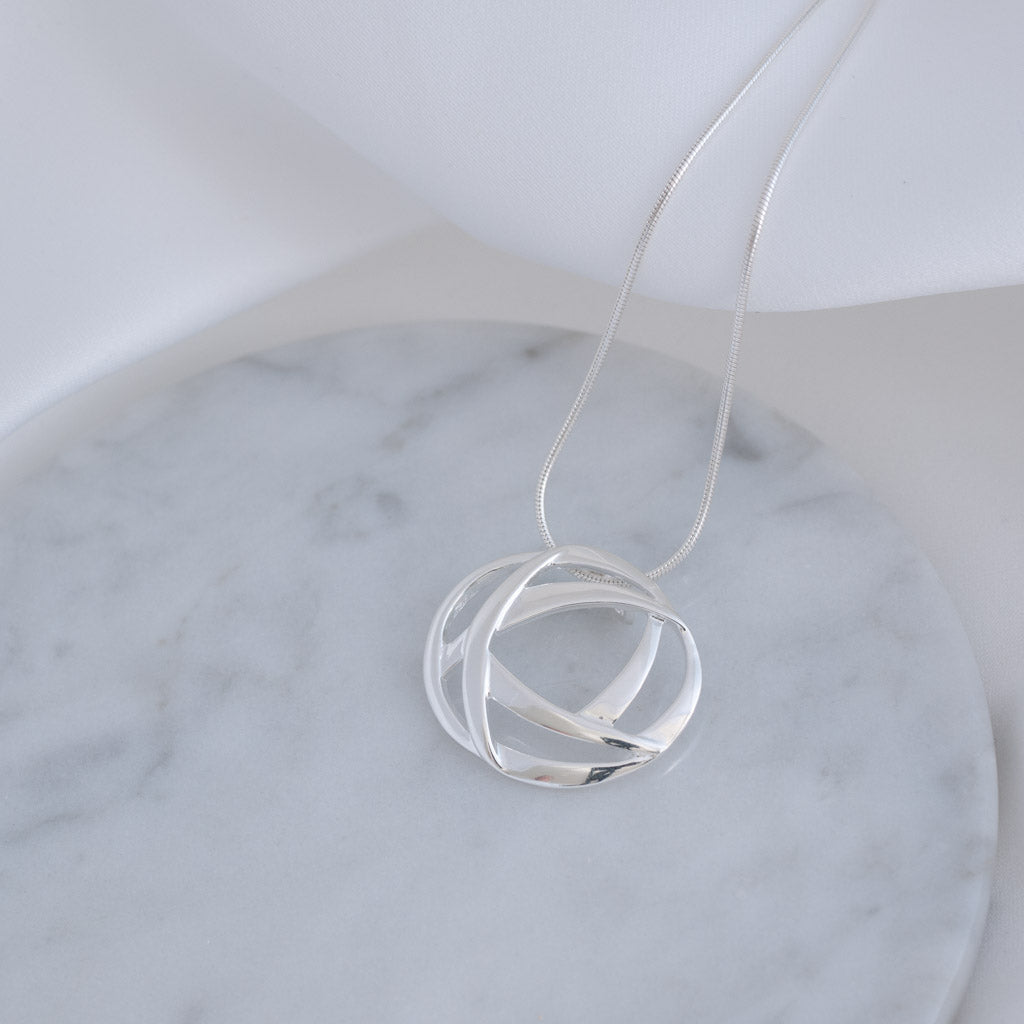 Greta Organic Circle Pendant Necklace Sterling Silver
