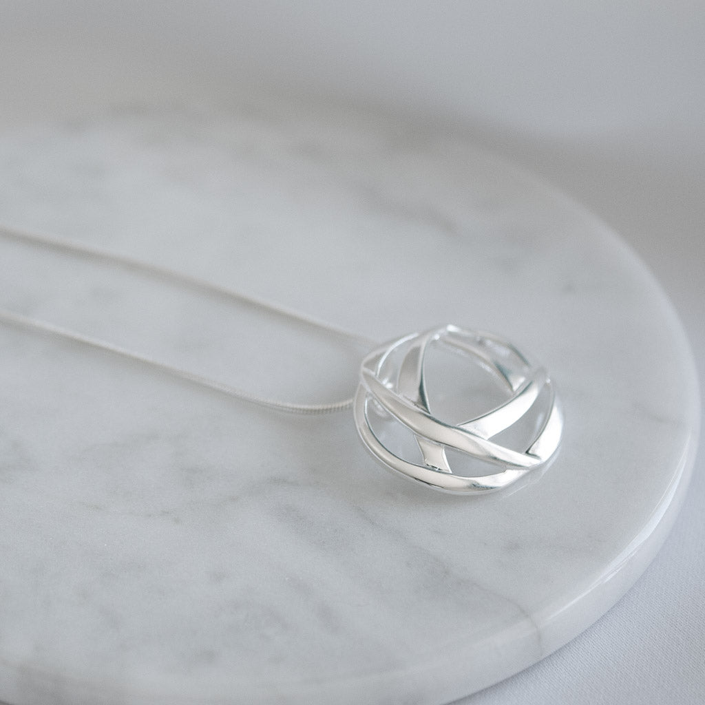 Greta Organic Circle Pendant Necklace Sterling Silver