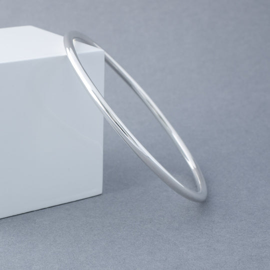 Classic Plain Round Solid Silver Bangle