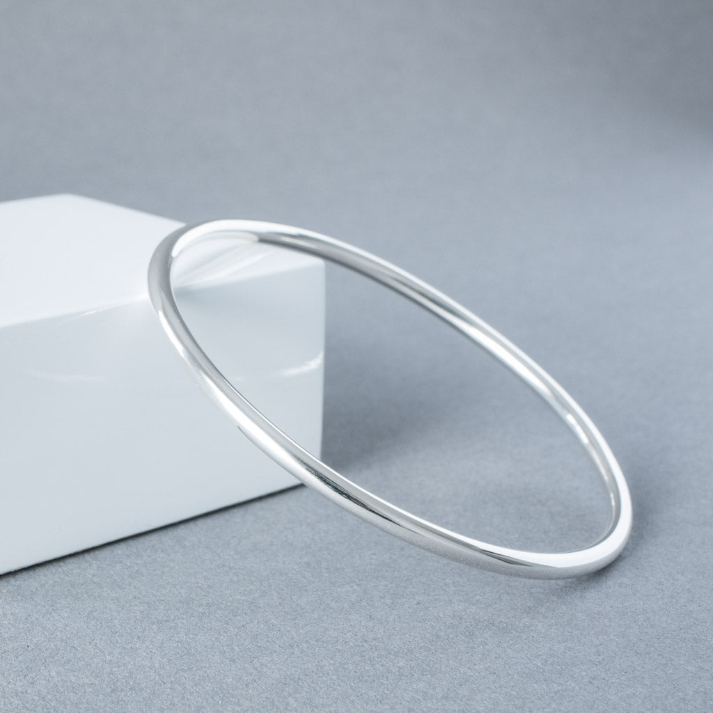 Classic Plain Round Solid Silver Bangle